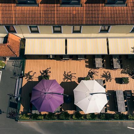 Hotel Spitzenpfeil Michelau in Oberfranken Luaran gambar