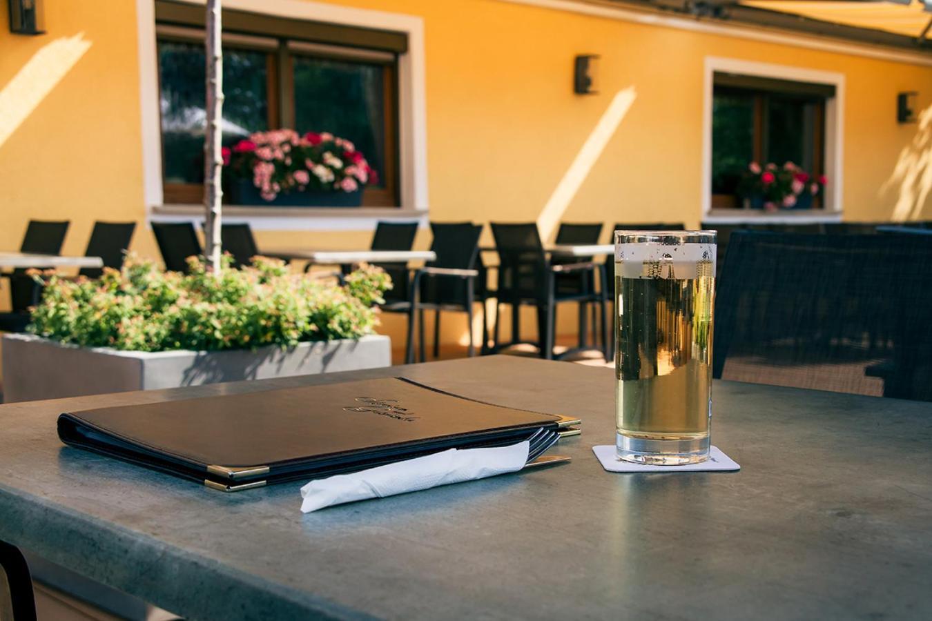 Hotel Spitzenpfeil Michelau in Oberfranken Luaran gambar