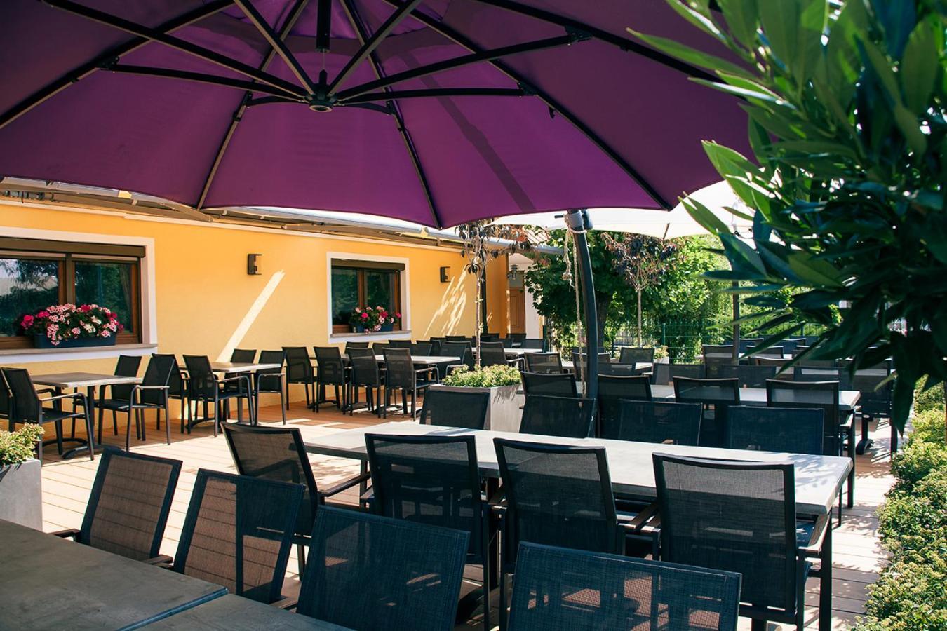 Hotel Spitzenpfeil Michelau in Oberfranken Luaran gambar