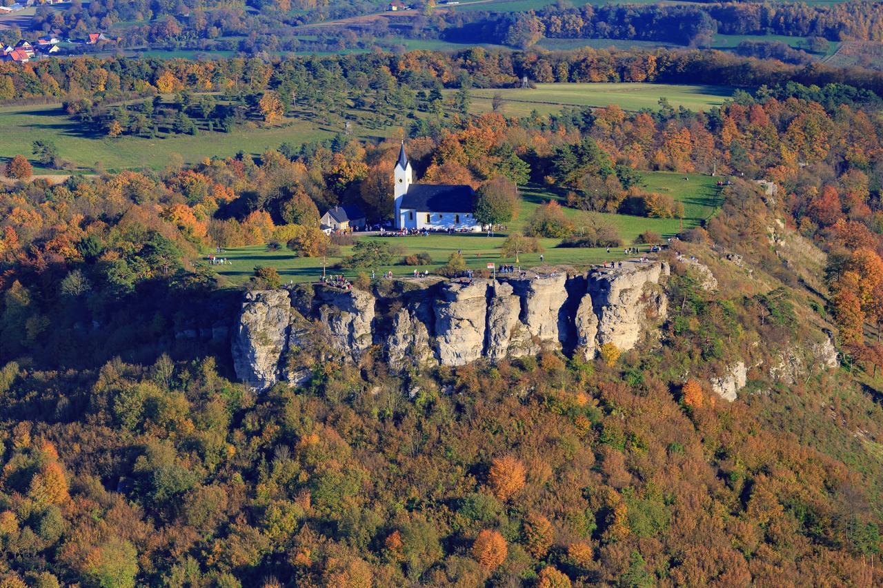 Hotel Spitzenpfeil Michelau in Oberfranken Luaran gambar