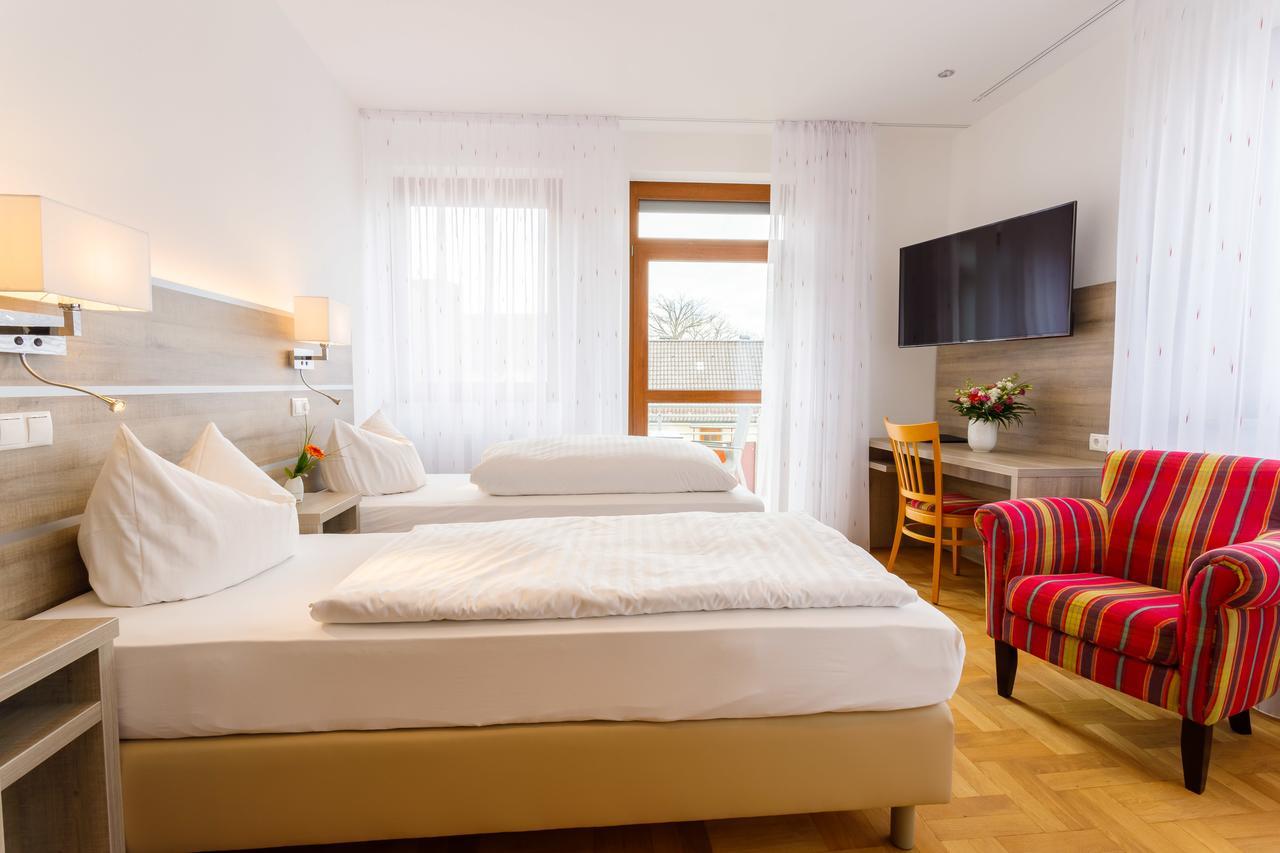 Hotel Spitzenpfeil Michelau in Oberfranken Luaran gambar