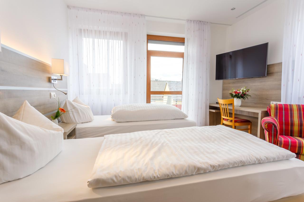 Hotel Spitzenpfeil Michelau in Oberfranken Luaran gambar